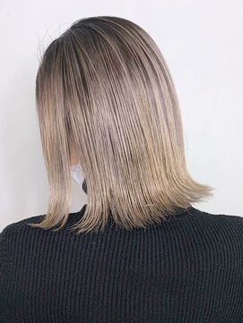 アイティーバイアルバム 松戸店(IT by ALBUM) シャドールーツ_カーキグレージュマッシュショート_ba322202