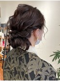 ゆるっとシニヨンヘア
