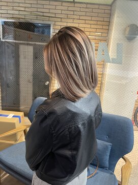 ラフ(LAFF) #バレイヤージュ#グレージュカラー#ボブウルフ#ココアベージュ