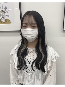 ノートエートル 西金沢(Nought etre) 10代20代 レディース　ロング　インナーカラー　イヤリングカラ