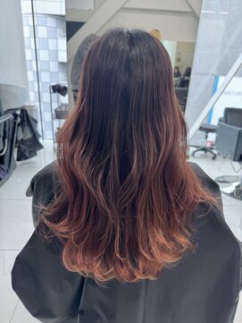 アライブ ハラジュク(ALIVE harajuku) ブリーチ一回でもできるカラフルバレイヤージュ