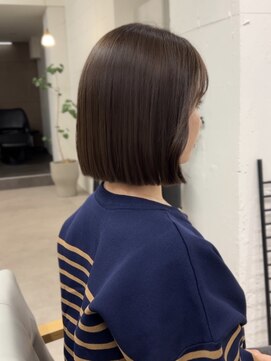 アイエヌジードット(INg.) 【髪質改善カラーエステ】オリーブグレージュ×タッセルボブ