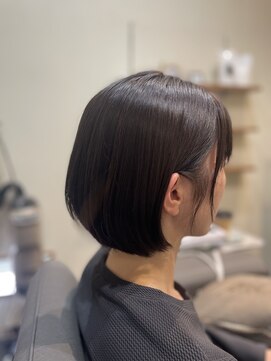 シー 浜松三方原店(She) グラデーションボブ30代、40代、50代
