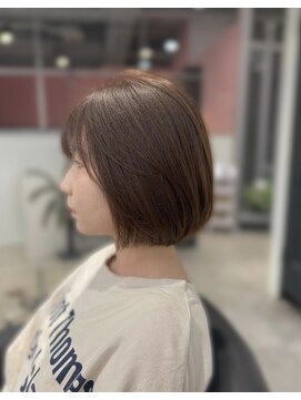 リーオオサカ(Lee Osaka) 【Lee大阪店】丸み×レイヤーボブ/新出