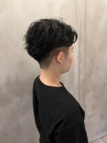 リリアーナ(LILIANA)&nbsp;フェザーパーマ　バーバーカット　池袋メンズ