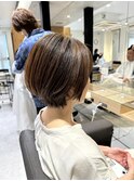 ナチュラルだけど品のあるショートスタイル