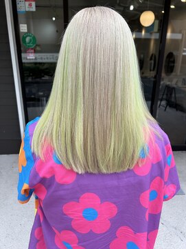 ラック 津田沼(LUCK) [津田沼/ブリーチ/ハイライト/ダブルカラー/ハイトーン]