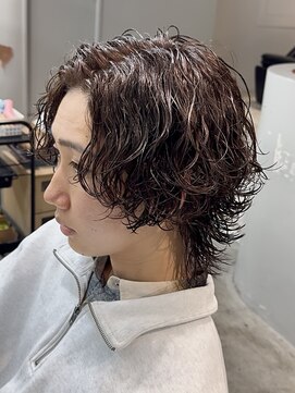 アイトーキョーリタ 渋谷(AI TOKYO Rita) サーフカールテーパーフェードアクティブショート無造作マッシュ