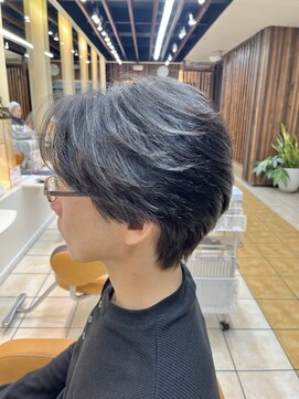 クオリス 上板橋店(QUALIS) 20代30代◎カットで作る毛流れセンターパート×ビジネス