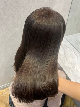 ロンド フィーユ(Lond fille) 髪質改善/縮毛矯正/ミディアムレイヤーカット/銀座 ■