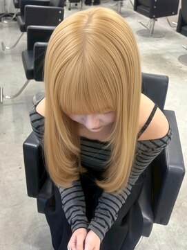 ロイオブジゼル(roi of GiseL) ブリーチ ダブルカラー ハイトーン ホワイトベージュ 10代20代