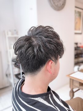 フローラビューティーヘアー(Flora Beauty Hair) クセ毛風ニュアンスパーマ/20代/30代/40代/50代/岡山/表町
