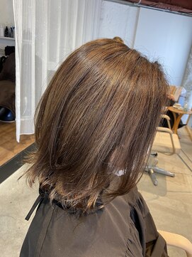 リアン ヘアー(Lien hair) 外ハネデザインカラー