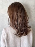 くびれレイヤー_こなれミディホワイトグレージュ_ba376841