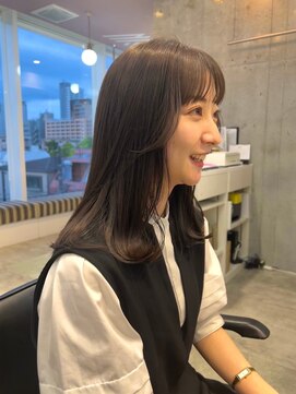 ワイス(WYETH) greige ×顔まわりカット