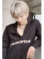 スライバイリアオオサカ(Sly By Ria OSAKA)&nbsp;RAVENシルバー/マッシュ【韓国ヘア 大阪 梅田】