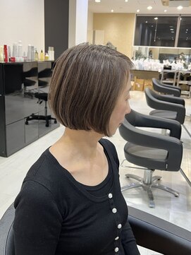 ハウオリ 金沢駅西店(Hau'oli) 白髪ぼかし/白髪ぼかしハイライト/脱白髪染め/白髪染め/透明感