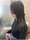 ぷつっと切りっぱなしミディアム【梅田】