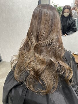 エイム(AiM) 艶ベージュ