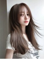 ジルバイジゼル(JILL by GiseL)&nbsp;ロング　　グレージュ　　レイヤーカット