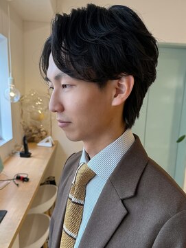 アンプ(amp) センターパート　フェザーパーマ