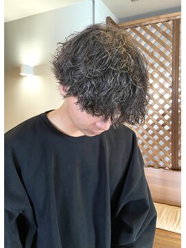 アサクラ シンキタ(ASAKURA SHINKITA) マッシュウルフ/パーマ/波巻き/縦落ち/MIX