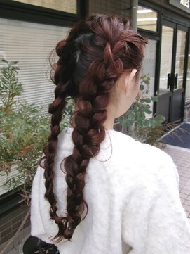 ヘアセット/ロングヘアセット/編みおろしツイン/難波