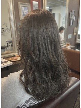 グリー ヘアープロデュース(Gree hair produce) レイヤー×オリーブベージュ