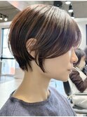 調布イルミナカラーレイヤーボブウルフショートカットベージュ