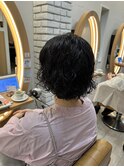 春こそパーマ！暗髪でも垢抜けるニュアンスパーマ×レイヤー