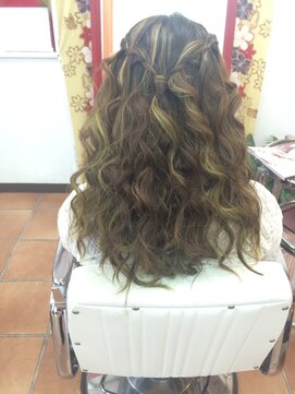 ヘアメイク プリンセス(Hair Make PRINCESS) ウォーターフォール