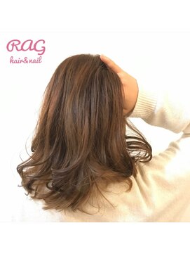 ラグ(RAG) ゆるふわセミディ