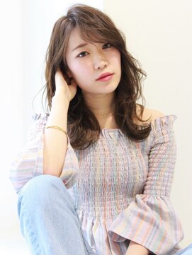 エムスラッシュ たまプラーザ(M.SLASH) 斜めバング/オリーブカラー/レイヤーミディアム/たまプラーザz2