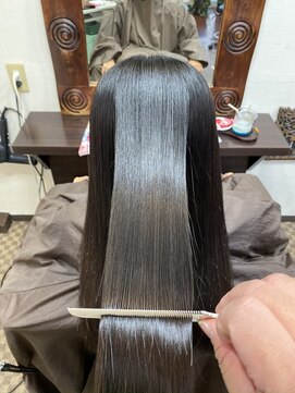 ミーアモー(Mii amo) ダメージの少ない最高のトリートメントを使用した縮毛矯正