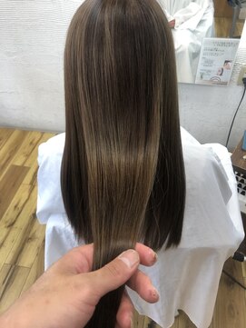 クララ カシハラ(CLALA Kashihara) 髪質改善ストレート