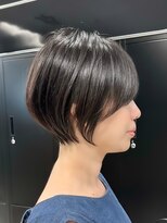 ハルキミナト ジャパン トウキョウ(HARUKI MINATO japan TOKYO)&nbsp;30代40代50代耳かけショート前髪なしハンサムショートカット