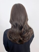 アイティーバイアルバム 松戸店(IT by ALBUM)&nbsp;グレーベージュニュアンスカラーレイヤーロング_ba488181