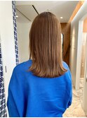 切りっぱなしミディアムスタイル