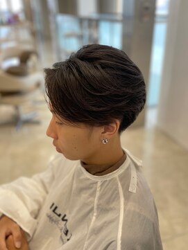 ケンジ 平塚ラスカ店(KENJE) センターパート/韓国風/メンズ縮毛矯正/曲がる縮毛矯正