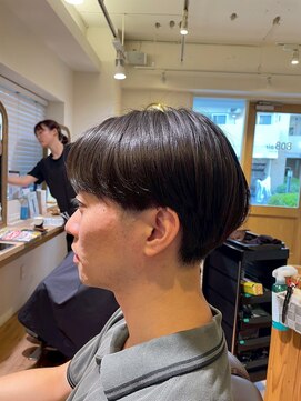 ハチマルハチ エアー 向ヶ丘遊園店(808 air) マッシュショート