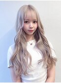 プラチナブロンド/ホワイトブロンド/ブロンドベージュ