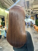 トリコ ショップアンドヘアサロン(tricot shop hair salon)&nbsp;ツヤ重視のシンプルストレート