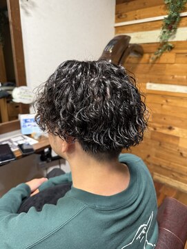 リレイス 四日市(RELACE) 四日市 レイヤーカット 髪質改善 縮毛矯正 メンズカット