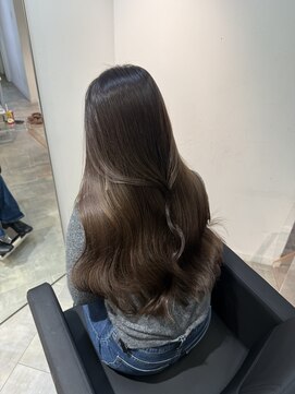 ルル(Lulu) グレージュ