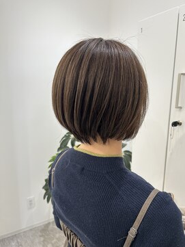 グラムヘアー(GLAM HAIR) アッシュカラー×ショートボブ