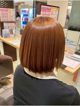 エヌアンドエーコンティ(N&A CONTi) 春におすすめ艶髪ボブディ 明るめカラーで立体感up