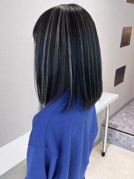 トーン(TONE) コントラストハイライト/20代30代40代