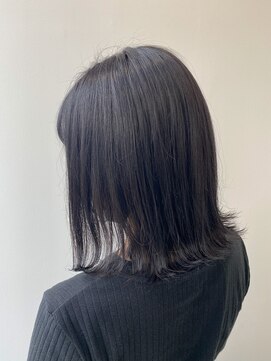 サロウィン 池袋(SALOWIN) 切りっぱなしボブ(落ちる黒染め)01