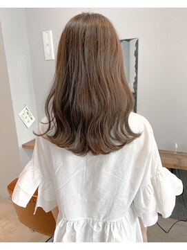 ロティー(loty) 【天神今泉loty】切りっぱなし　ミディアム×シアベージュ