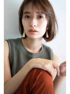 イーズ(e's) 人気ハイライトシンプルボブ